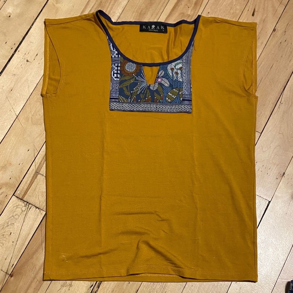 SOLD🍀KAZAK Mustard Yellow Top with Blue Pattern